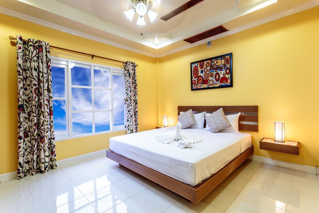 Simon Villa Patong Camera foto